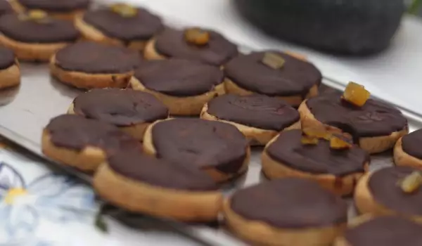 Biscuits with Chocolate
