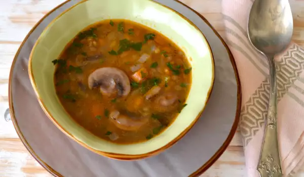 Lentil Soup with Field Mushrooms