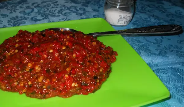 Mom's Vegetable Spread with Peppers