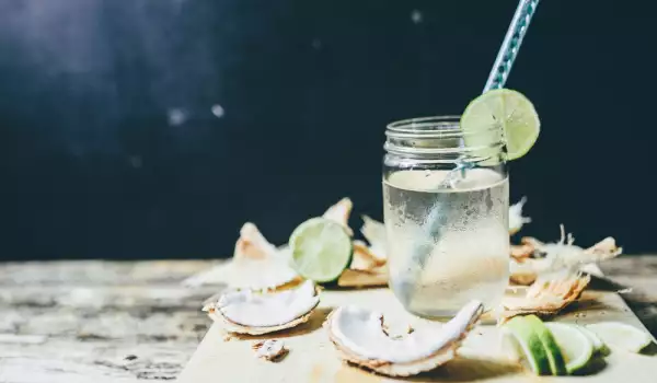 Health Benefits of Coconut Water