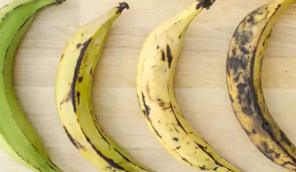 Green, Yellow or Brown Banana: Which One is Most Healthy?