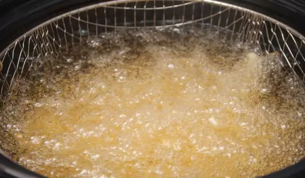 Frying in an oil bath