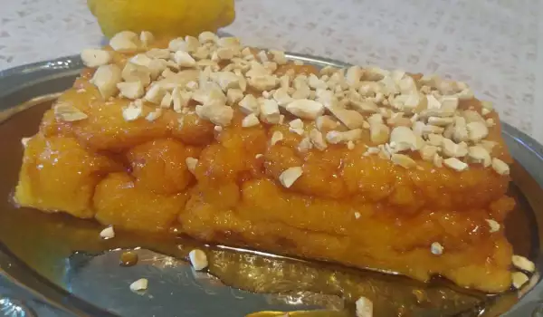 Uniquely Tasty Dessert with Semolina