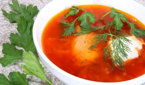 Tomato Soup with Eggs and Soy Sauce