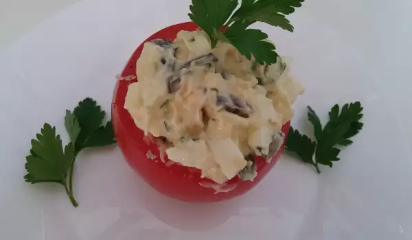 Stuffed Tomatoes with Egg Salad