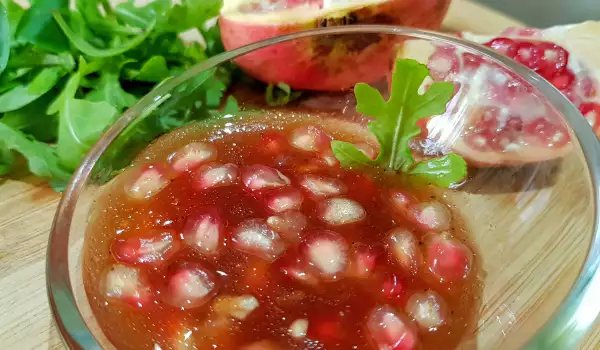 Pomegranate Salad Dressing