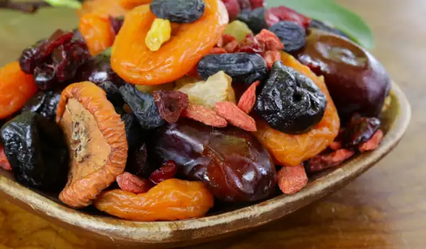 Dried fruit in a bowl