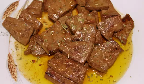 Naturally Fried Liver with Red Wine Sauce