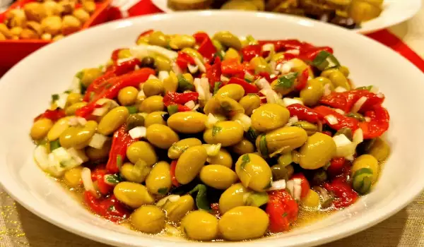 Festive Edamame Salad