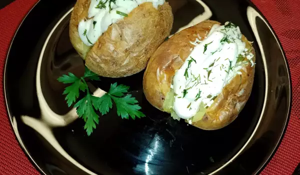 Aromatic Stuffed Potatoes