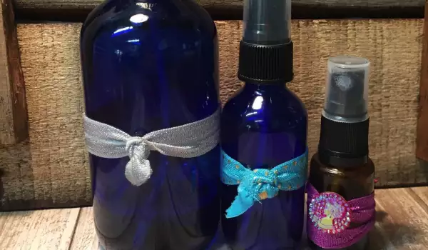 Homemade garlic spray