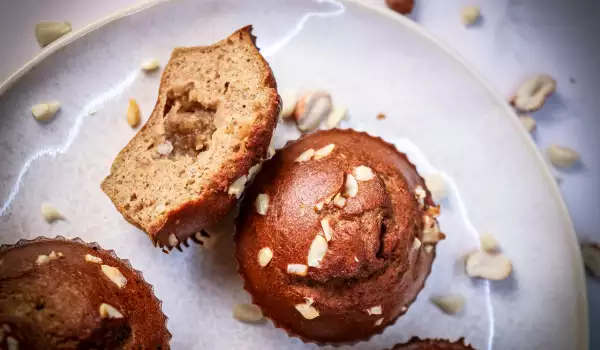 Peanut Muffins with Apple Filling