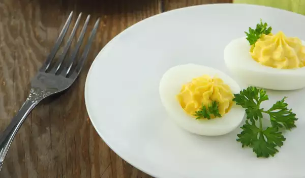 Stuffed Eggs with Cream Cheese