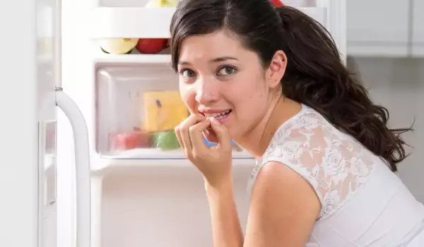 When to Defrost a Refrigerator?