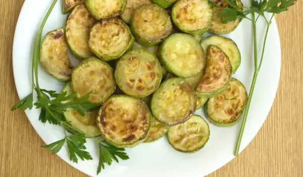 Grilled Zucchini with Sauce