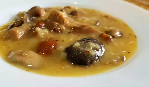 Mushroom Sauce with Chanterelle, Shiitake and Penny Bun Mushrooms
