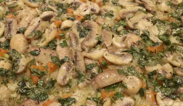 Oven-Baked Mushrooms with Rice and Carrots
