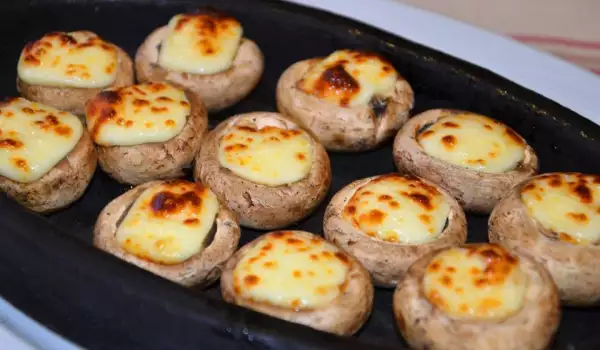 Mushrooms with Cheese