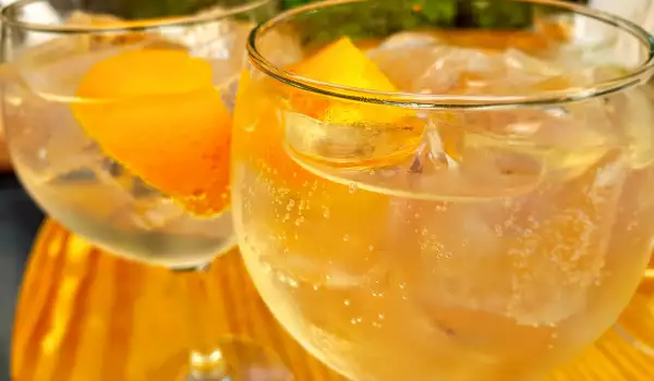 Orange Gin and Tonic