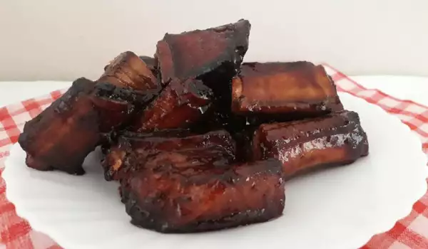 Oven-Baked Glazed Pork Ribs with Honey and Soy Sauce