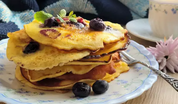 Corn Flour Pancakes with Blueberries