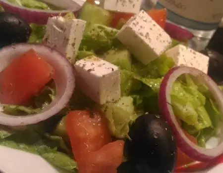 Greek Salad with Lettuce