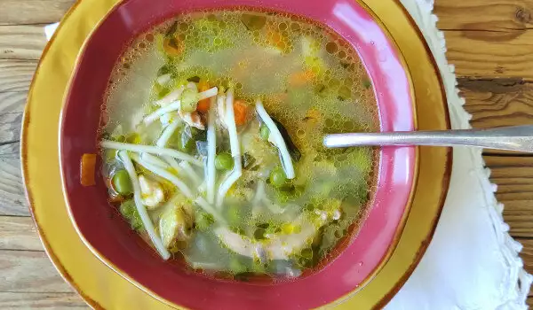 Vegetable Soup with Chicken and Peas