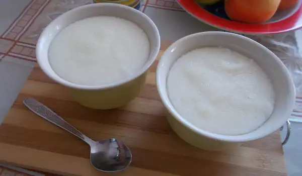 Simple Milk with Semolina
