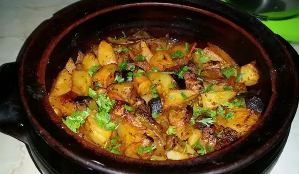 Meat with Potatoes and Vegetables in a Clay Pot