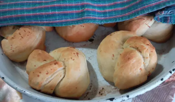 Bread Buns with Butter and Garlic