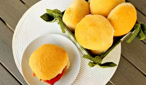Olive Oil Bread Rolls for Sandwiches