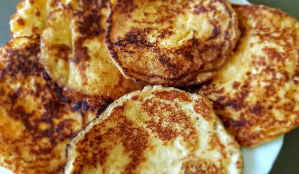 Fluffy Bread Pancakes