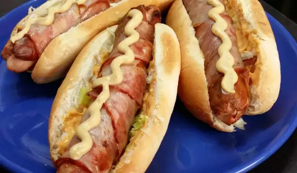 Hot Dog with Bacon