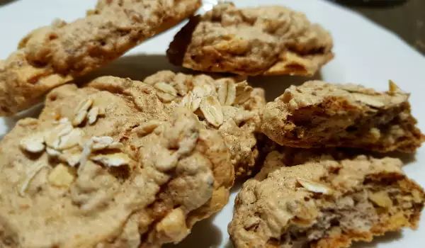 Healthy Crunchy Oatmeal Cookies
