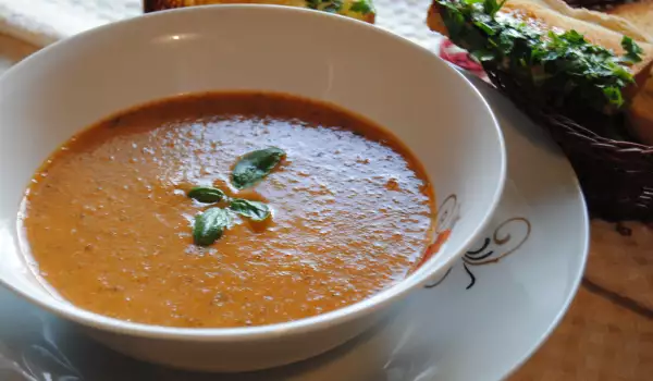 Traditional Italian Tomato Soup