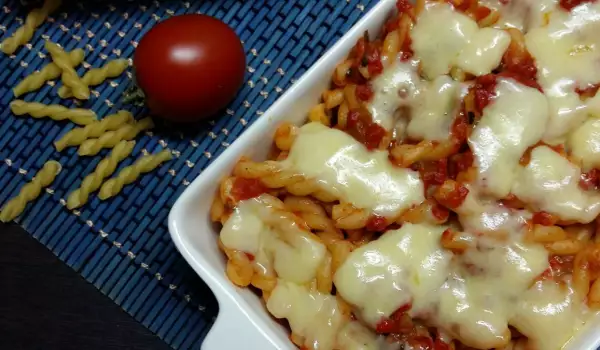 Baked Gemelli with Red Pepper Sauce
