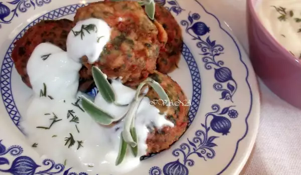 Meatballs with Minced Meat and Spinach