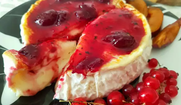 Baked Camembert with Butter and Cherry Jam