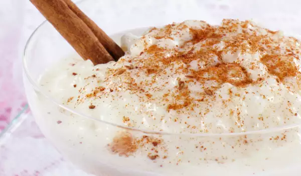 Pearl rice pudding