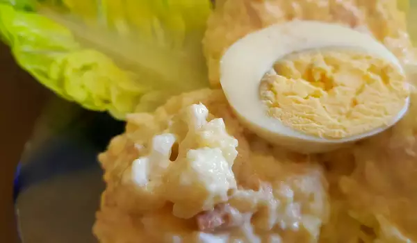 Cauliflower and Egg Salad