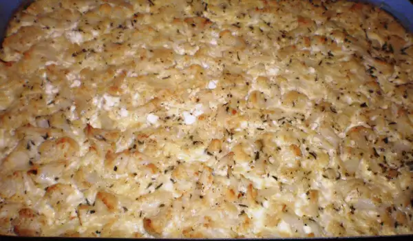 Casserole with Cauliflower and Eggs