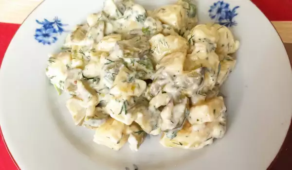 Potato Salad with Pickles and Mayonnaise