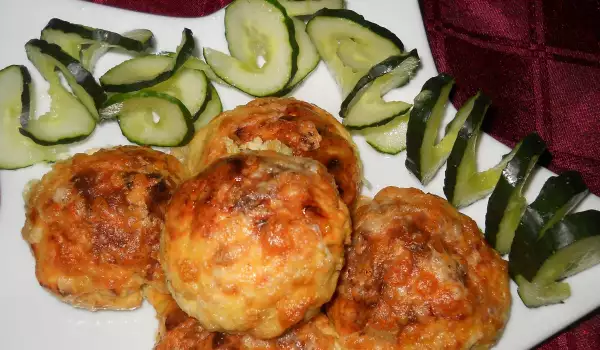 Potato Balls with Zucchini and Cottage Cheese