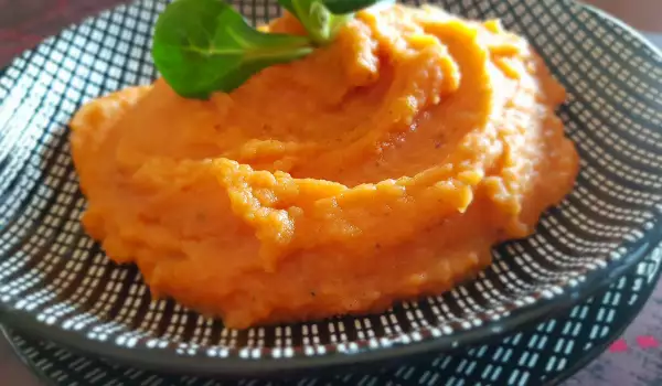 Mashed Potatoes with Tomatoes