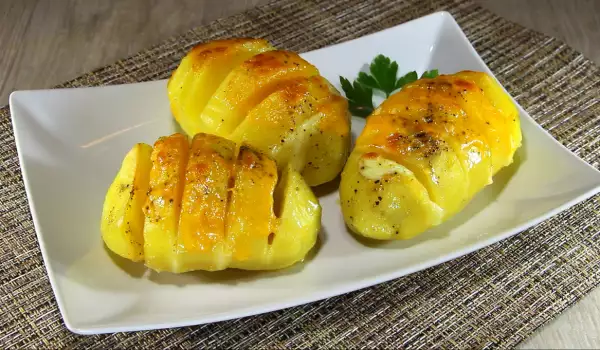 Potato Fans with Cheese