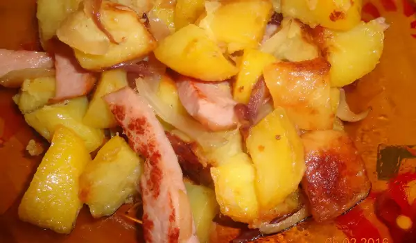 Potatoes with Onions and Bacon