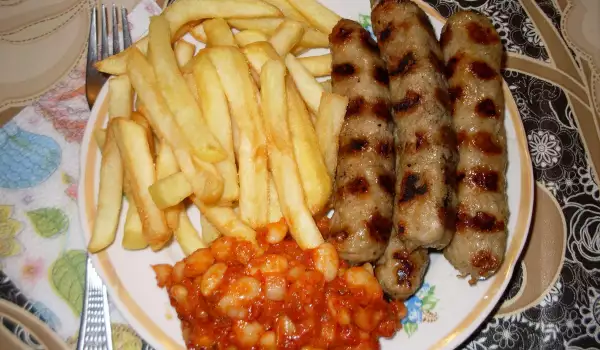 Kebabs with Potatoes and Beans with Chutney