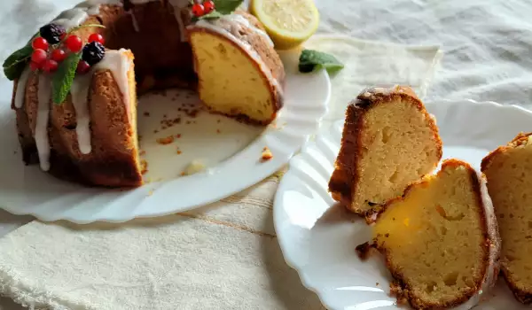 Lemon and Ricotta Sponge Cake