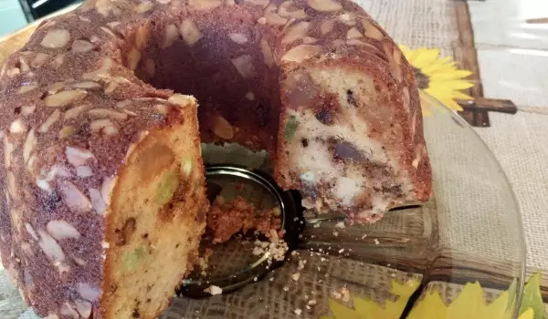 Croquant and Turkish Delight Sponge Cake