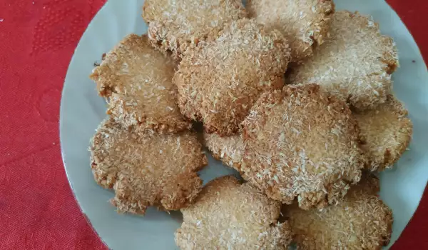 Keto Biscuits with Coconut
